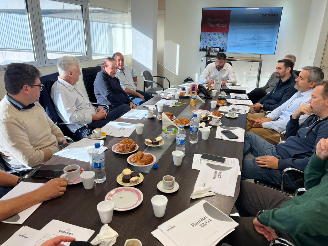 ¡Nueva reunión de CADIMRO!  Compartimos los puntos clave de nuestro encuentro.